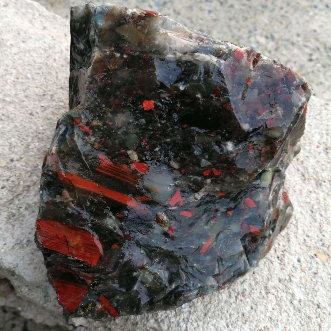 Natural African Bloodstone, Raw Mineral, Large Chicken Blood Color Rough Stone 3-10 Cm, Carving Material Rough Stone