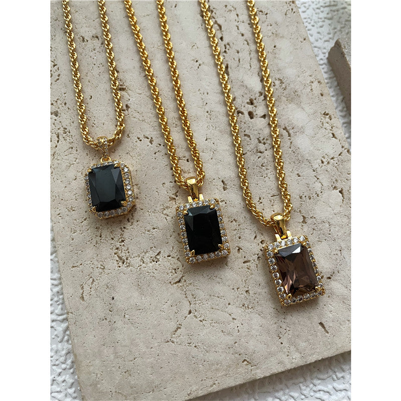 JewelLove™ Ζιργκόν με Διαμαντένιο Μαύρο Όνυχα Κολιέ