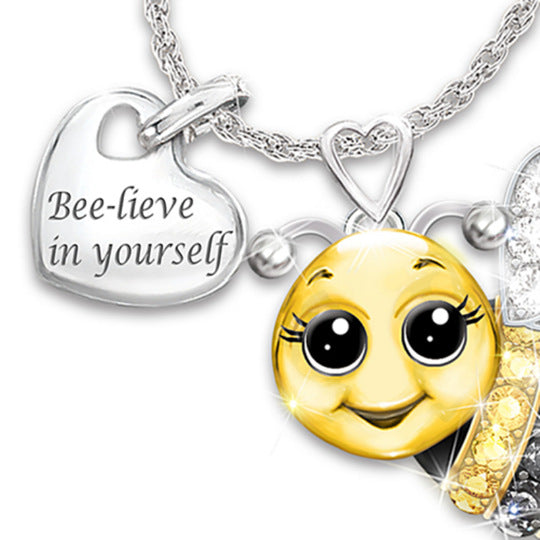 Little bee pendant